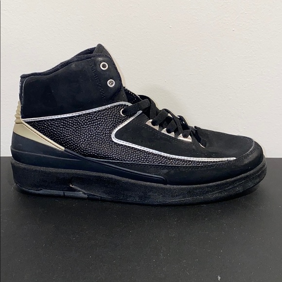 Rare Jordan retro 2 “black chrome” size 6.5Y - Picture 4 of 6